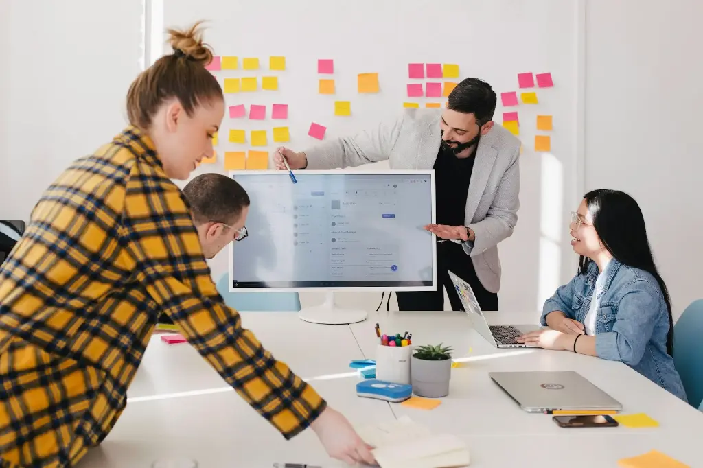 CORSO DI AGGIORNAMENTO PER ASPP, RSPP, FORMATORE e COORDINATORE- 20 ore - EL2860